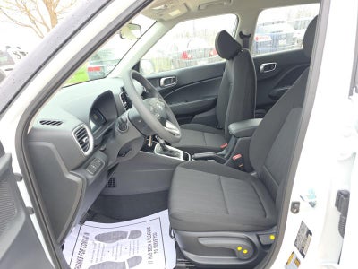 2026 Hyundai VENUE SE