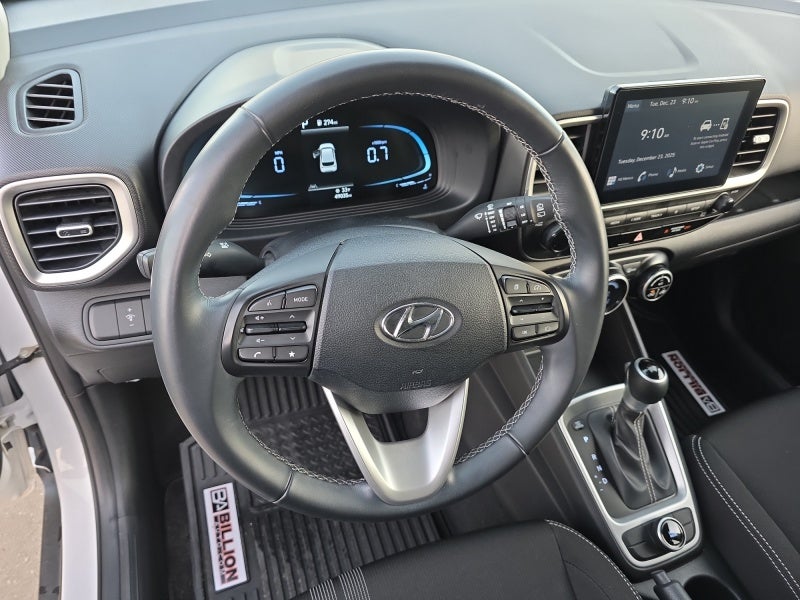 2023 Hyundai VENUE SEL