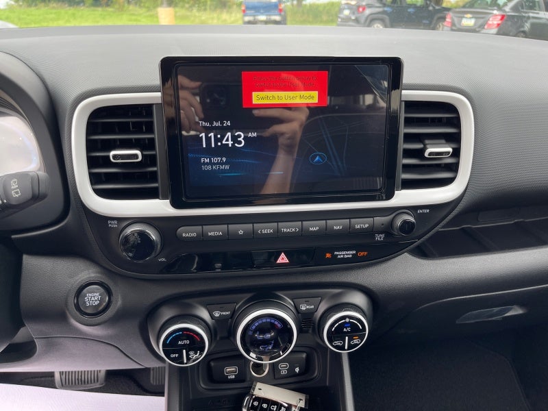 2025 Hyundai VENUE Limited