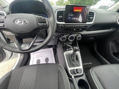 2025 Hyundai VENUE Limited