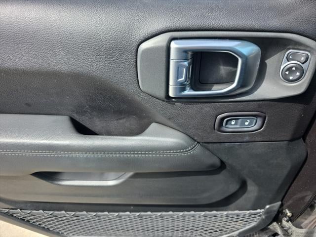 2020 Jeep Wrangler Sahara Altitude