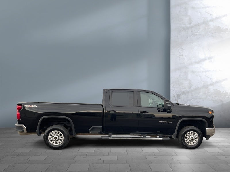 2025 Chevrolet Silverado HD LT