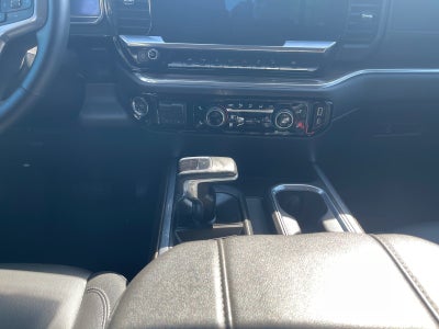 2025 Chevrolet Silverado RST