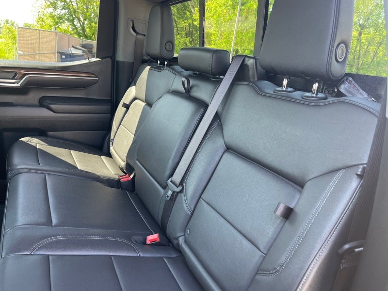 2025 Chevrolet Silverado RST