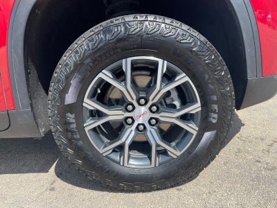 2025 GMC Acadia AWD AT4