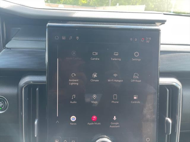 2025 GMC Acadia AWD AT4