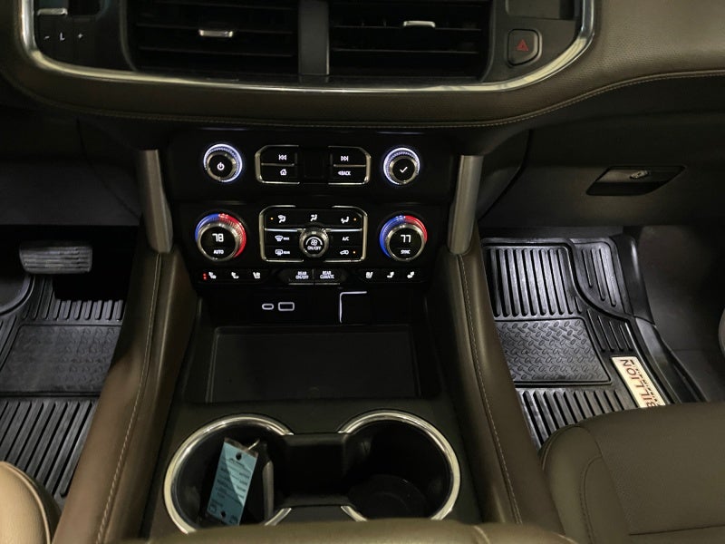 2023 GMC Yukon XL SLT