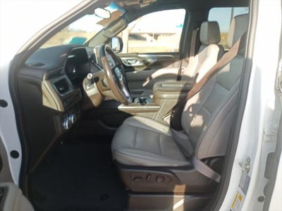 2023 GMC Yukon XL SLT