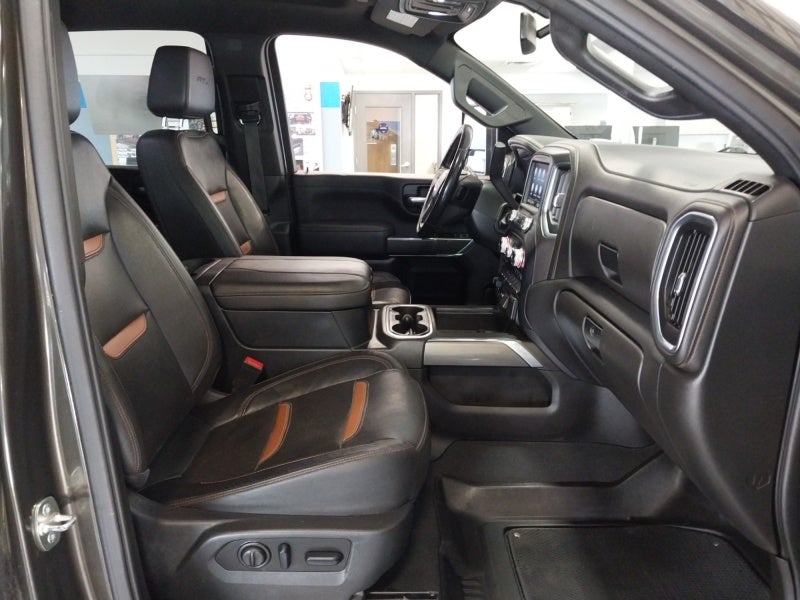 2023 GMC Sierra HD AT4