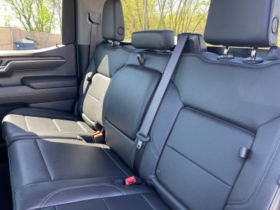 2025 GMC Sierra SLT