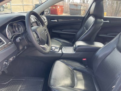 2022 Chrysler 300 Touring L