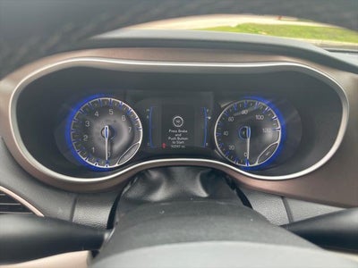 2024 Chrysler Voyager LX