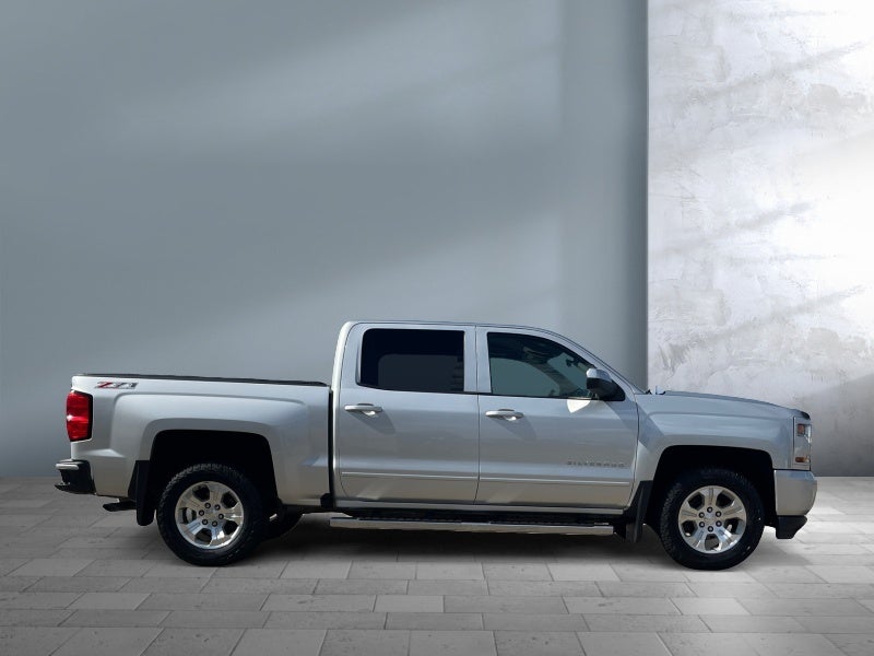 2017 Chevrolet Silverado LT