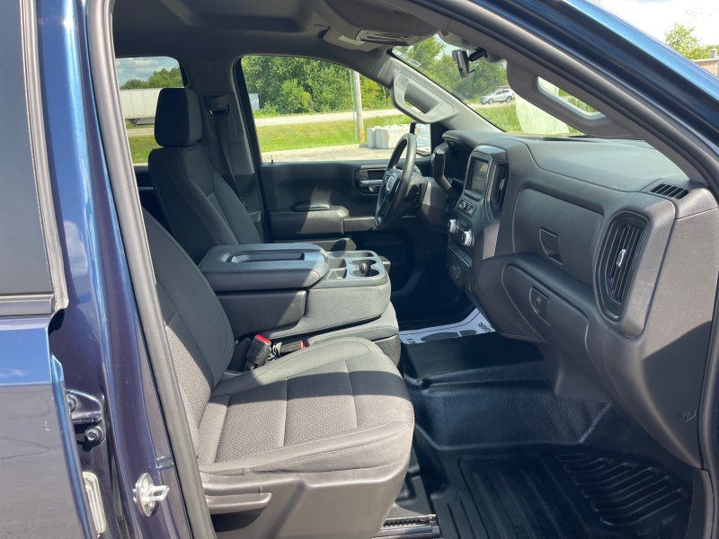 2022 GMC Sierra Pro