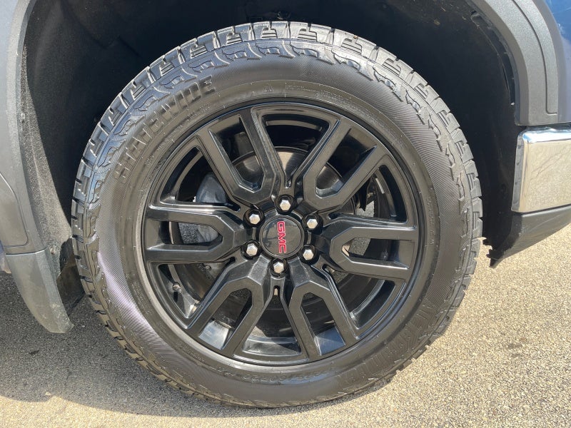 2022 GMC Sierra Pro