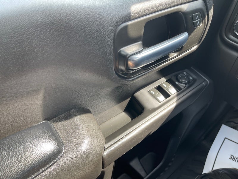 2022 GMC Sierra Pro