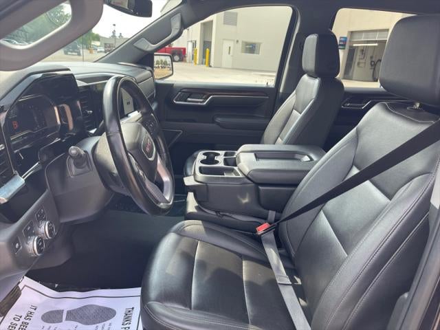 2025 GMC Sierra SLT