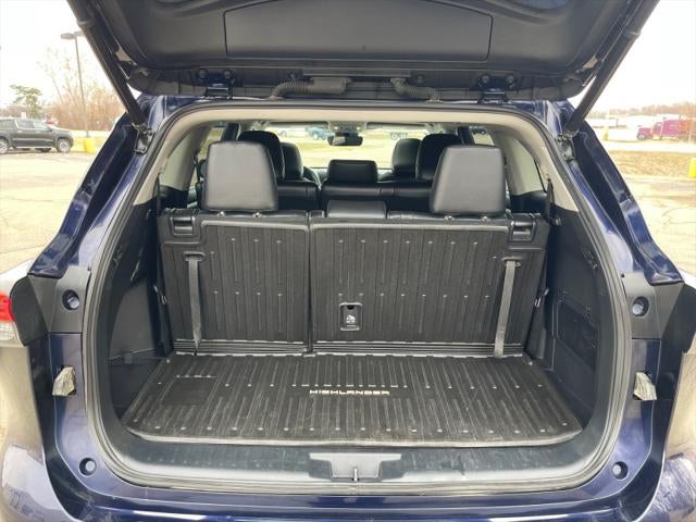 2022 Toyota HIGHLANDER HYBRD Hybrid XLE