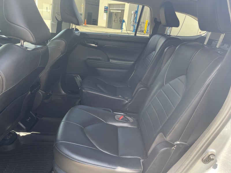 2020 Toyota Highlander Hybrid Hybrid XLE