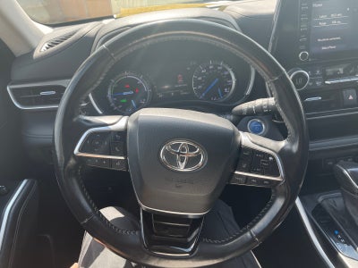 2020 Toyota Highlander Hybrid Hybrid XLE