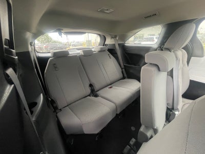 2025 Toyota SIENNA LE LE