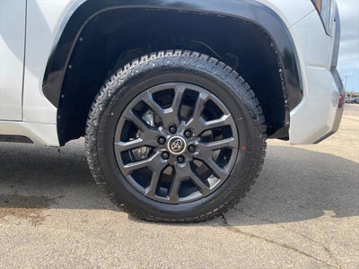 2024 Toyota Tundra i-FORCE MAX Platinum Hybrid