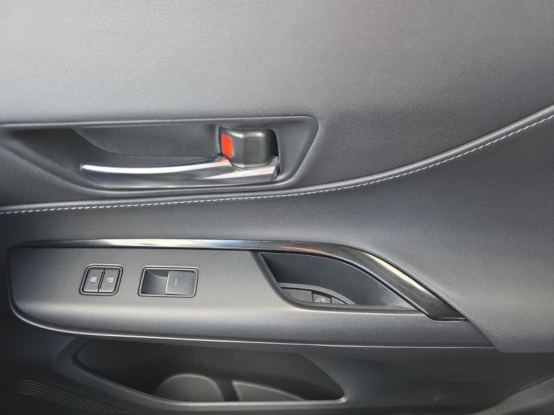 2022 Toyota Venza LE LE