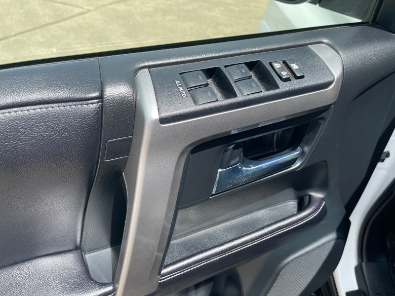 2017 Toyota 4RUNNER SR5 Premium