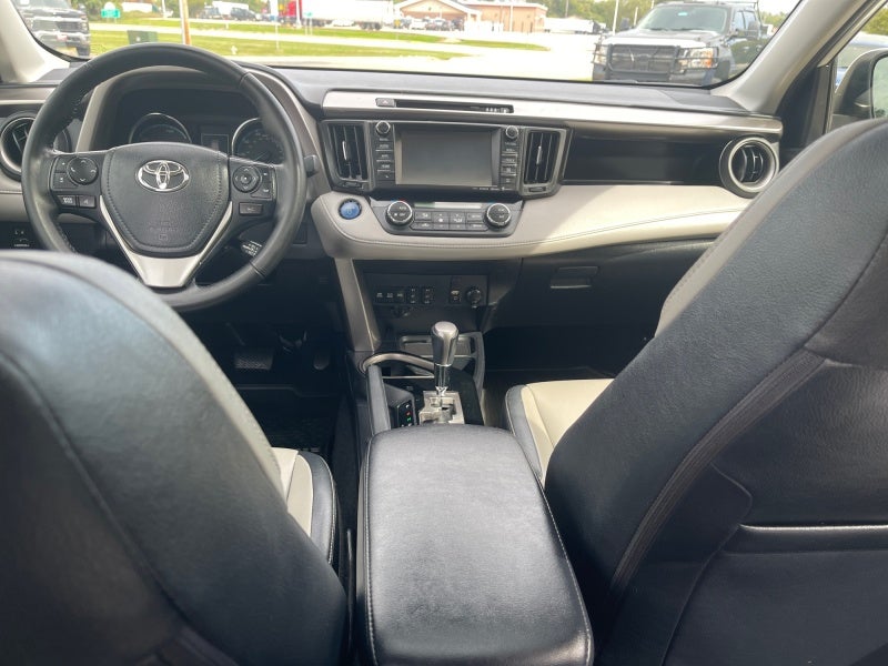 2017 Toyota RAV4 Hybrid Limited