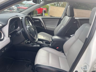 2017 Toyota RAV4 Hybrid Limited