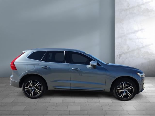 2018 Volvo XC60 R-Design