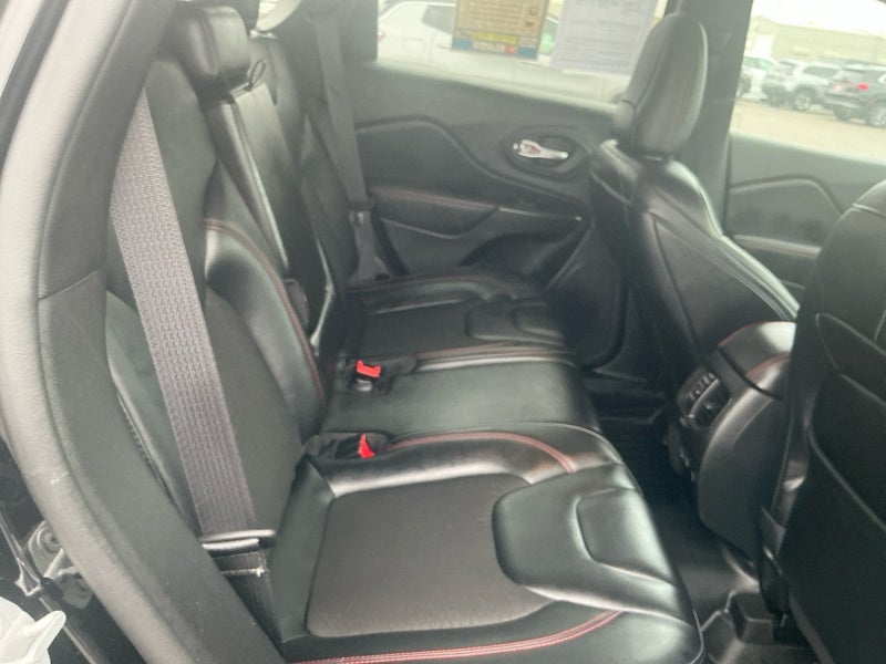 2021 Jeep Cherokee Trailhawk