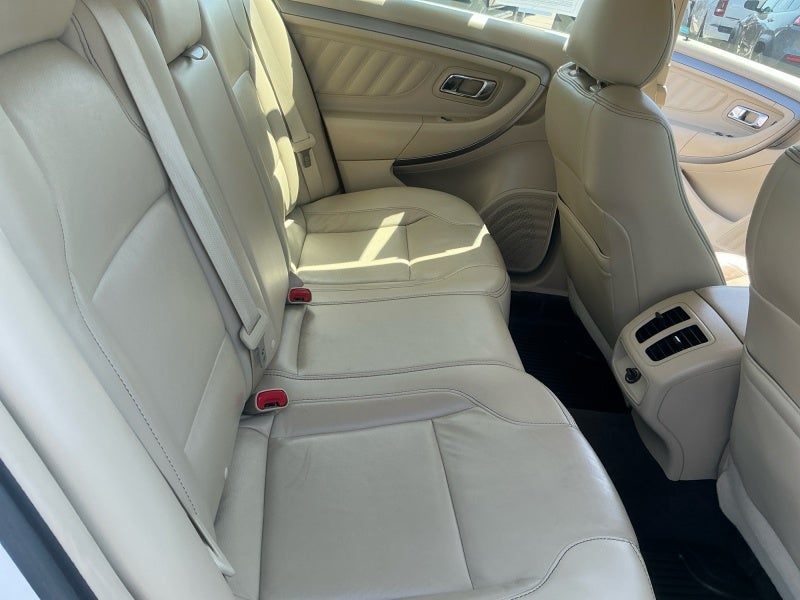 2014 Ford Taurus SEL