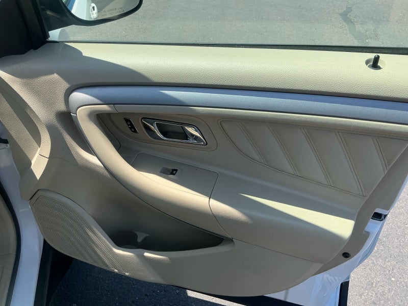 2014 Ford Taurus SEL