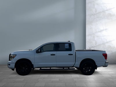 2023 Nissan Titan SV
