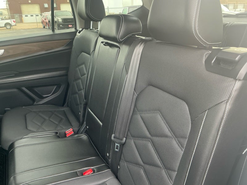 2024 Volkswagen Atlas 2.0T SE