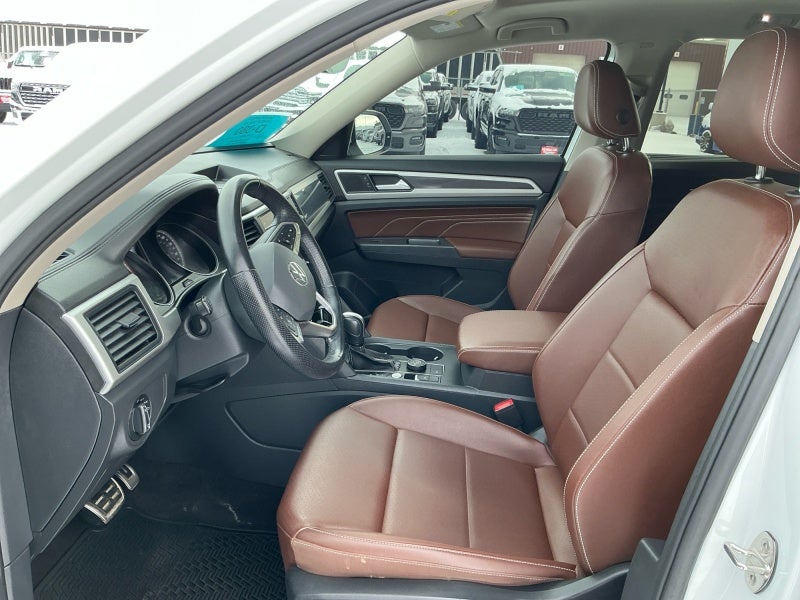 2021 Volkswagen Atlas 3.6L V6 SE w/Technology R-Line