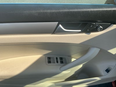 2015 Volkswagen Passat 1.8T S