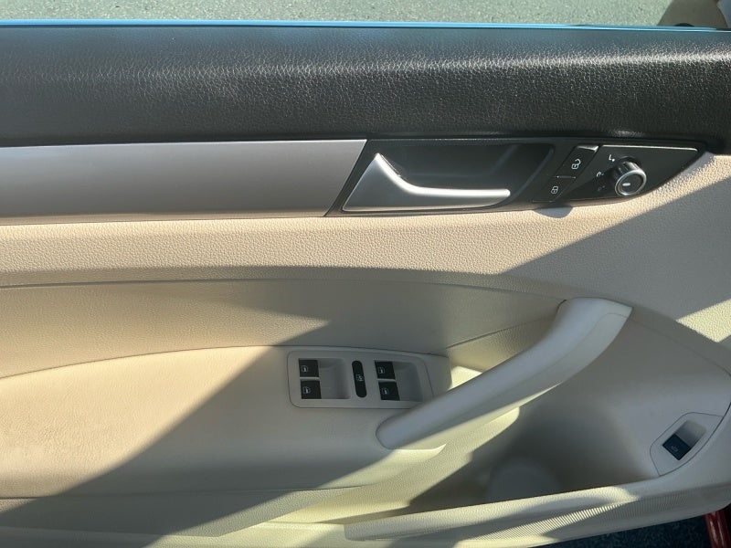 2015 Volkswagen Passat 1.8T S