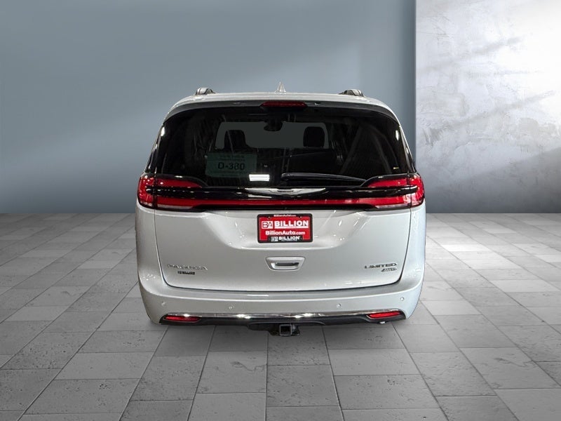 2022 Chrysler Pacifica Limited