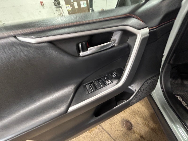 2023 Toyota RAV4 Adventure