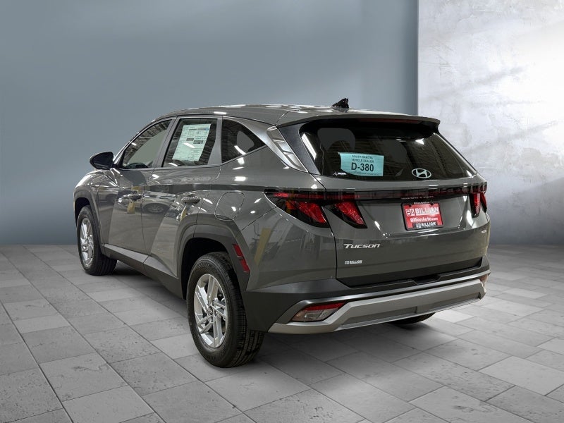 2026 Hyundai TUCSON SE