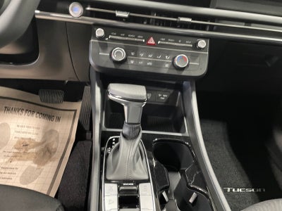 2026 Hyundai TUCSON SE