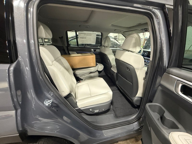 2027 Hyundai SANTA FE HYBRID Limited 6P