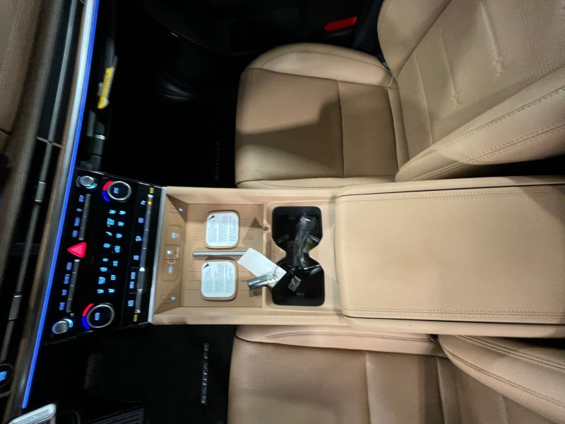 2027 Hyundai SANTA FE HYBRID Limited 6P