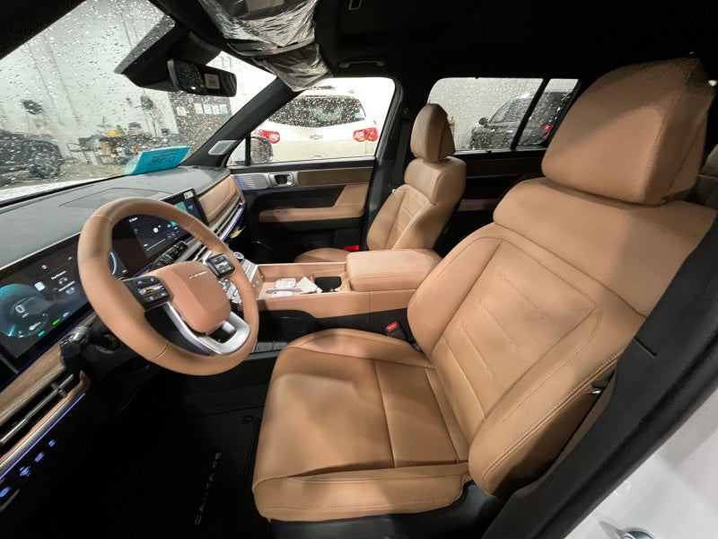 2027 Hyundai SANTA FE HYBRID Limited 6P