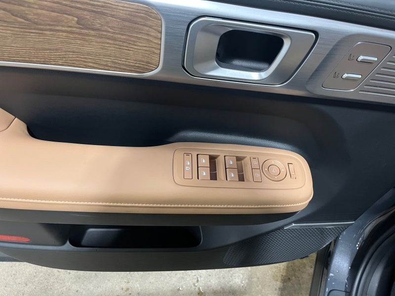 2027 Hyundai SANTA FE HYBRID Limited 7P