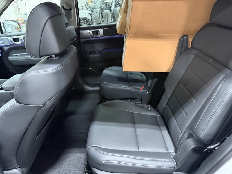 2027 Hyundai SANTA FE Limited 6P