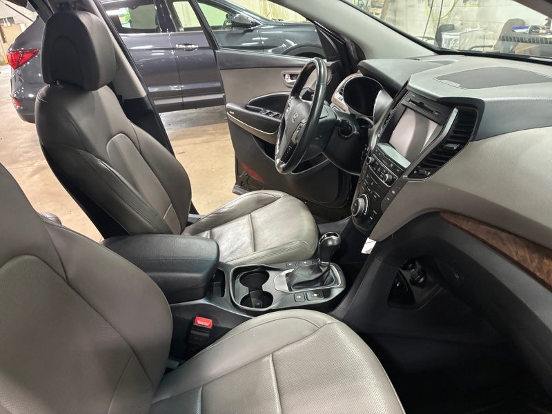 2018 Hyundai SANTA FE SPORT 2.4L