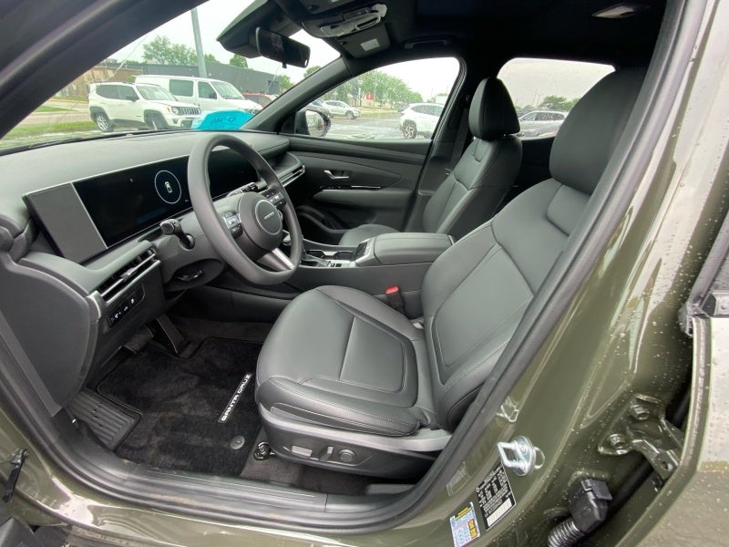 2025 Hyundai SANTA CRUZ SEL Activity